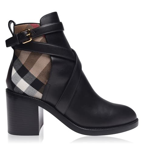 burberry boots women's sale|Mehr.